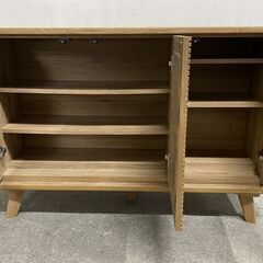 シギヤマ家具 サイドボード/キャビネット 幅120 クロスタイム120 OAK ルーバーデザイン 北欧風 リビング収納 中古家具 店頭引取歓迎 R9896の画像