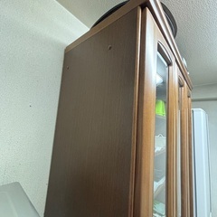 食器棚の画像