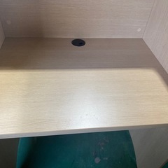 【7G31③】木製デスクの画像