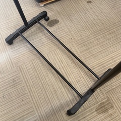 【お買い得‼️】キャスター付き♪ 伸長式パイプハンガー ハンガーラック 洗濯物干し ブラック♪の画像