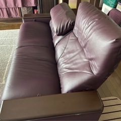 「無料」リクライニングソファー(オットマン付き)の画像