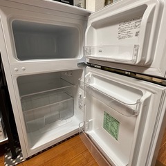 1人暮らし用小型冷蔵庫の画像