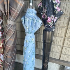 傘まとめ売り＋傘立ては無料でどうぞの画像