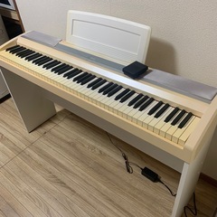 KORG SP170 電子ピアノ 2009年製　スタンド付き ※ヘッドホン端子の１つが不調の画像