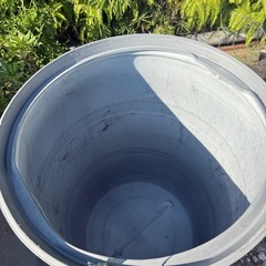 ドラム缶 プラチックドラム ポリタンク 雨水タンク ポリドラム 貯水槽　の画像
