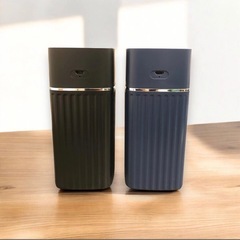 最終値下げ‼️新品 Uru 加湿器 URUPILLAR ピラー型 USB充電式 ミニ加湿器 ブラック 2個 ネイビー 2個 開封のみ 4個セット 通電確認済みの画像