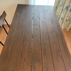 8月5日まで限定！！LOWYAのダイニングテーブルセットの画像