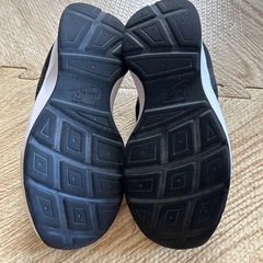 スニーカーの画像