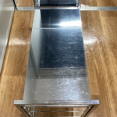 ステンレス天板（伸縮)ラック【町田市再生家具】251285の画像