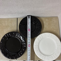 Black＆Whiteお皿6セットの画像