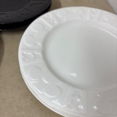 Black＆Whiteお皿6セットの画像