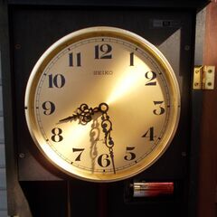 お譲りします！ 時報も鳴って便利！！ セイコー 電池式振り子時計（中古・Bランク）の画像