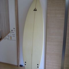サーフボード女性用・フィンなし/186×47・可愛い旅行用ケース付きの画像