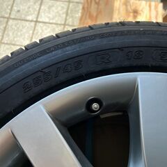 メルセデスベンツS（W221）　純正ホールとタイヤ（255/45R18）4本セットの画像