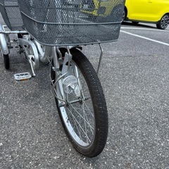 9万 武田産業　大人三輪車　ナチュラルフロー　シルバー　三輪自転車　の画像