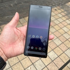 8/1 11時に町田駅か新宿駅で　美品　SIMロック解除済み　xperia 8 （902SO）の画像