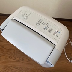 SHARP 除湿機 CM-S100-Wの画像