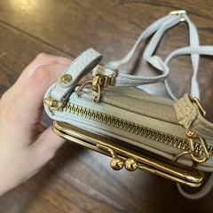 ショルダーバッグの画像