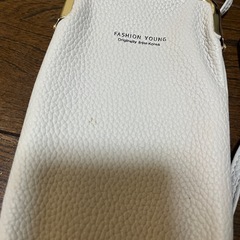 ショルダーバッグの画像