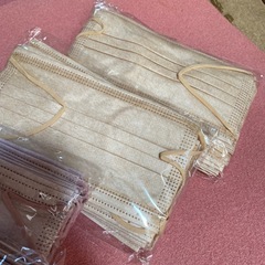 不燃布カラーマスク85枚の画像