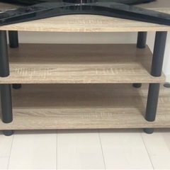 テレビ台の画像