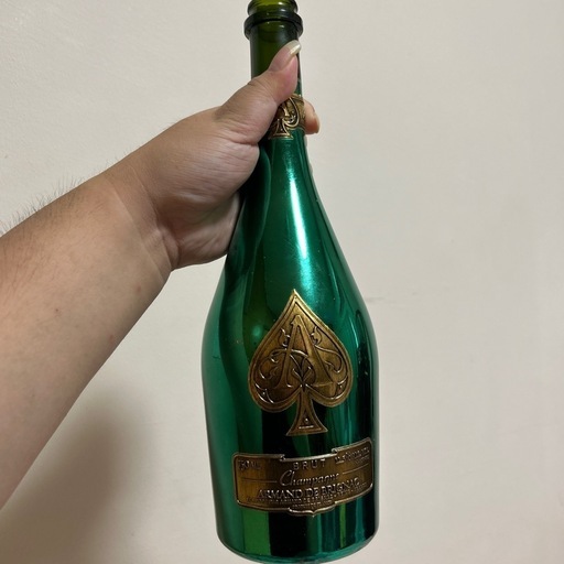 アルマンド空瓶 (りんご) 儀保のリキュールの中古あげます・譲り