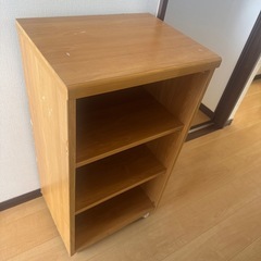 本棚、棚の画像