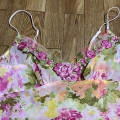 【美品！】ワコール パルファージュ 花柄キャミソール (ま01)の画像