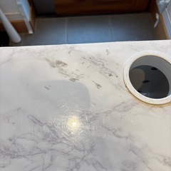 IKEA 勉強机　小型　現状引き渡しの画像