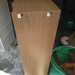 無料！食器棚　汚れ傷ありの画像