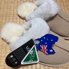 新品UGGスリッパの画像