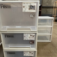 fits衣装ケース　各1000円の画像