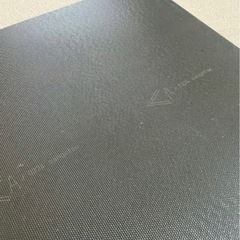 サンゲツ タイルカーペット 50×50 アイボリー系 15枚 差し上げます。の画像