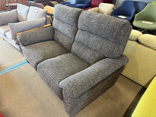 2人掛けソファ　服部家具