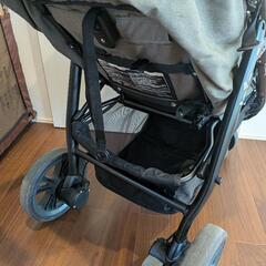 ベビーカー　joie の画像