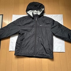 ✔︎NIKE(130サイズ)ジャンパーの画像