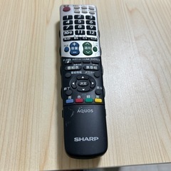 シャープ　AQUOS 世界の亀山モデル　37型の画像