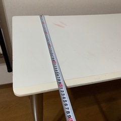 シンプルデスクの画像
