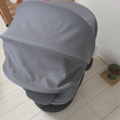 エールベベ　チャイルドシートの画像