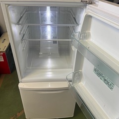 東〇201 Panasonic ノンフロン冷凍冷蔵庫 NR-B147W 2014年製 2ドア 冷蔵庫 の画像