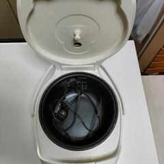 3合炊飯器の画像