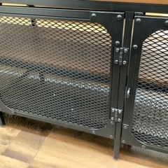 IKEA FJALLBO テレビボードのご紹介です の画像