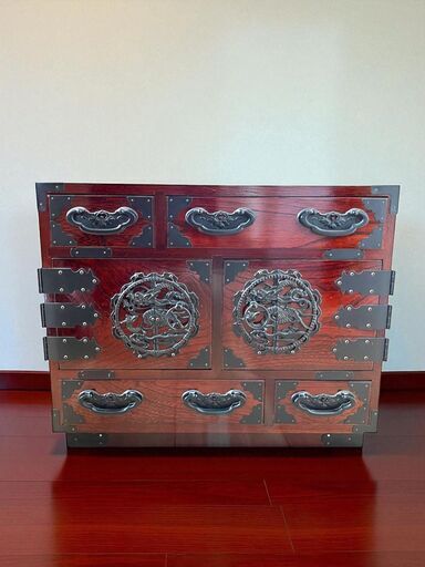 仙台箪笥 龍文金具付き 和モダン伝統家具 美品 仙台箪笥 龍文金具付き 和モダン伝統家具 美品