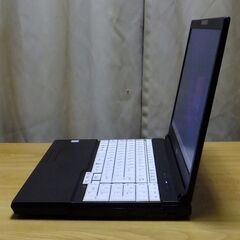 美品・爆速・高性能ノートPC 大画面15.6インチ「富士通 LIFEBOOK A579/B」Core i5 メモリー8GB SSD 256GB（新品）Windows 11 pro Office 2021 pro搭載 DVD-RW USB3.1 WiFi Bluetooth HDMI 装備の画像