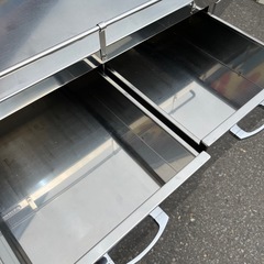 ステンレス　ワゴン　作業台の画像