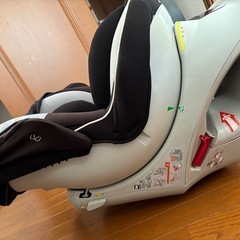 まとめて優先
【近隣車配送可】チャイルドシート　AILBEBE エールべべ　クルットの画像