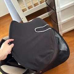 まとめて優先
【近隣車配送可】チャイルドシート　AILBEBE エールべべ　クルットの画像