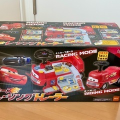 カーズ　レーシングトレーラー　箱もありますの画像