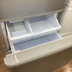 90分の無料軽トラック貸出サービス！【SHARP】3ドア冷蔵庫（SJ-W352F-S）のご紹介です!の画像