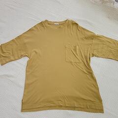 GUメンズTシャツの画像
